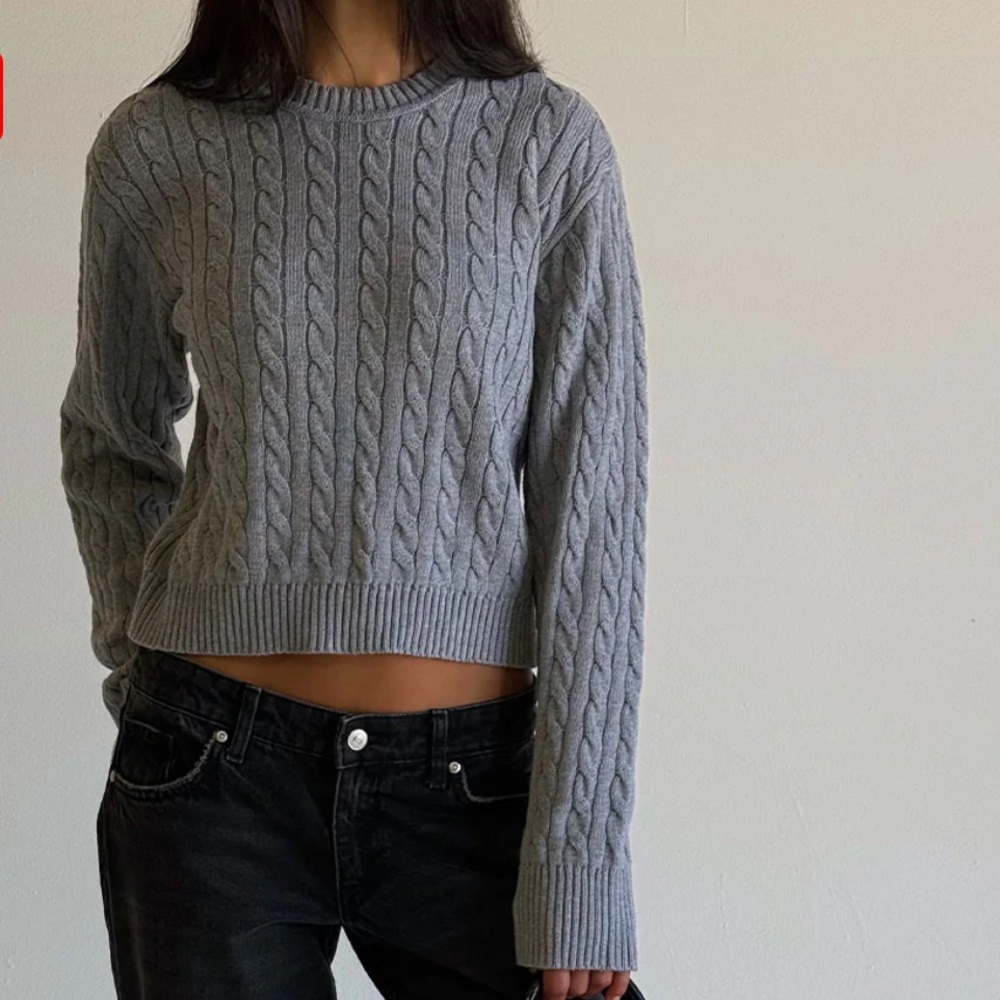 Frankie's Bikinis knit sweater